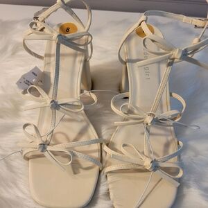 Madden Girl Elegant Cream Strappy Sandals